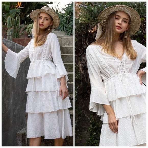 POL Magnolia Blooms Ivory White Tiered Dress - Picture 3 of 11